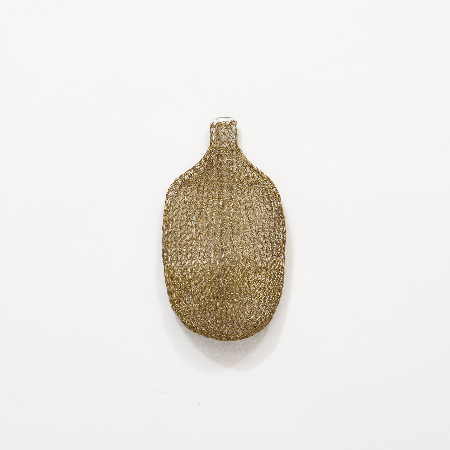 Rajutan wire wall vase